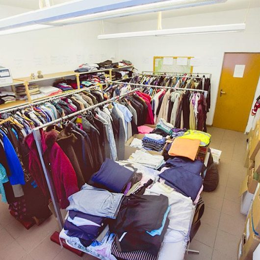 Die Hilfsgüter werden anschliessend auf den Sozialtouren verteilt