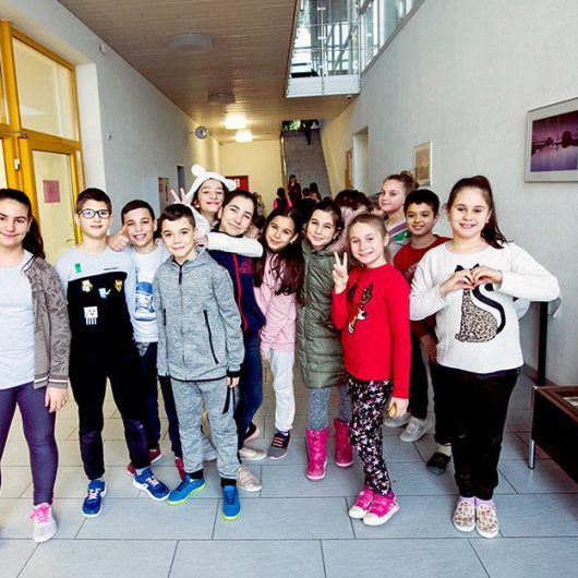 Kinder an der ethos-Schule